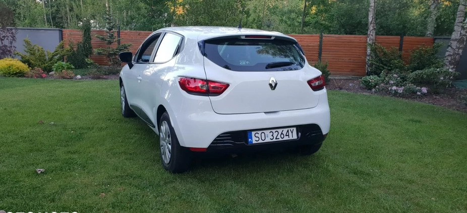 Renault Clio cena 30900 przebieg: 80000, rok produkcji 2017 z Sosnowiec małe 79